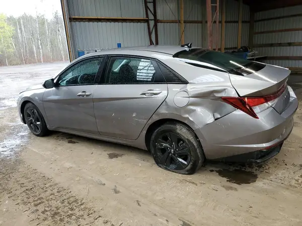 KMHLM4AG3PU422721 2023 HYUNDAI ELANTRA - Image 2