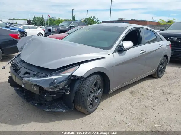 KMHLM4AG3PU433623 2023 HYUNDAI ELANTRA - Image 2