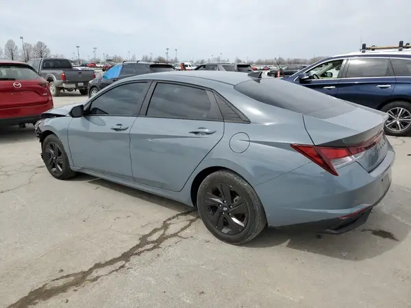 KMHLM4AG3PU437316 2023 HYUNDAI ELANTRA - Image 2