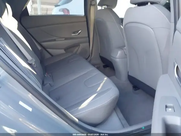 KMHLM4AG3PU438997 2023 HYUNDAI ELANTRA - Image 8