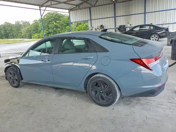 KMHLM4AG3PU439244 2023 HYUNDAI ELANTRA - Image 2