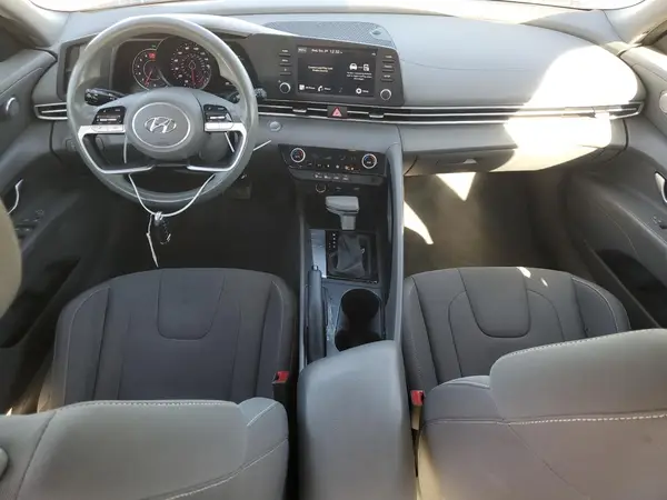 KMHLM4AG3PU439910 2023 HYUNDAI ELANTRA - Image 8