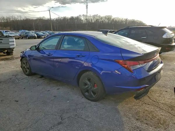 KMHLM4AG3PU440930 2023 HYUNDAI ELANTRA - Image 2