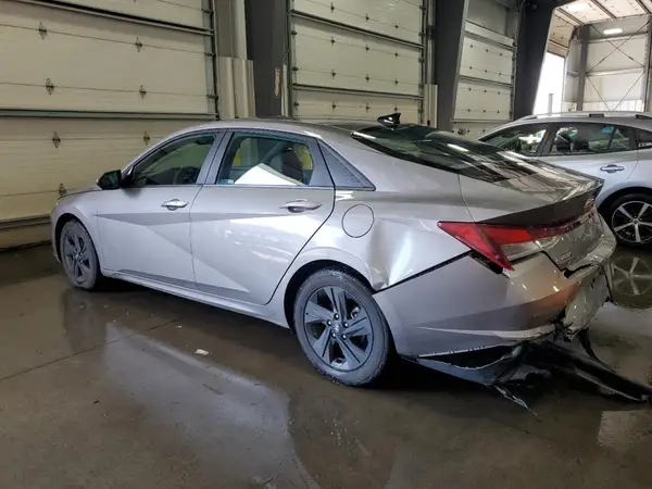 KMHLM4AG3PU446100 2023 HYUNDAI ELANTRA - Image 2