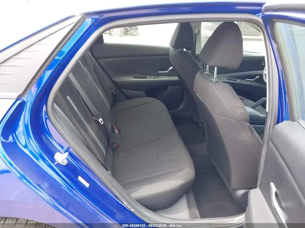 KMHLM4AG3PU449319 2023 HYUNDAI ELANTRA - Image 8