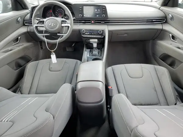 KMHLM4AG3PU449367 2023 HYUNDAI ELANTRA - Image 8