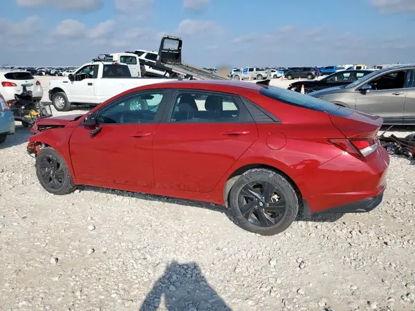 KMHLM4AG3PU455864 2023 HYUNDAI ELANTRA - Image 2