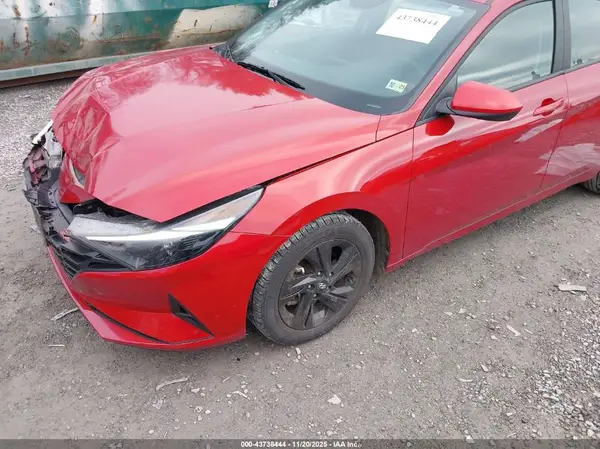 KMHLM4AG3PU463642 2023 HYUNDAI ELANTRA - Image 2