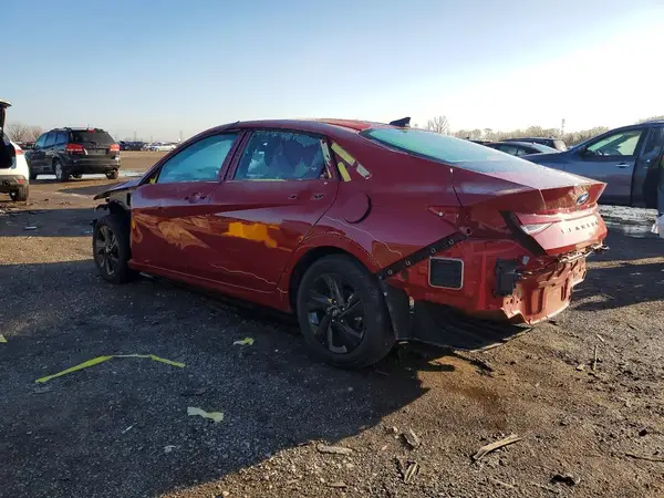 KMHLM4AG3PU467724 2023 HYUNDAI ELANTRA - Image 2