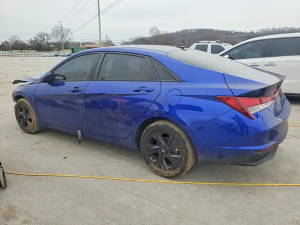 KMHLM4AG3PU468758 2023 HYUNDAI ELANTRA - Image 2