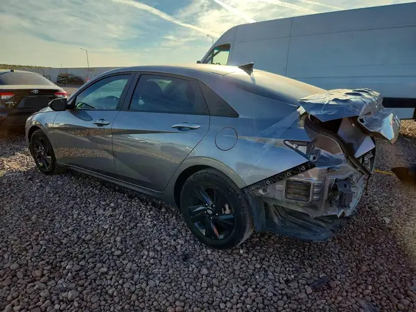 KMHLM4AG3PU474219 2023 HYUNDAI ELANTRA - Image 2
