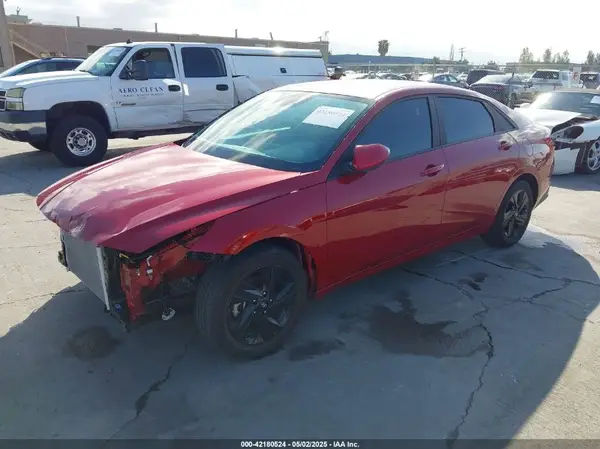 KMHLM4AG3PU483700 2023 HYUNDAI ELANTRA - Image 2