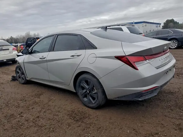 KMHLM4AG3PU484488 2023 HYUNDAI ELANTRA - Image 2