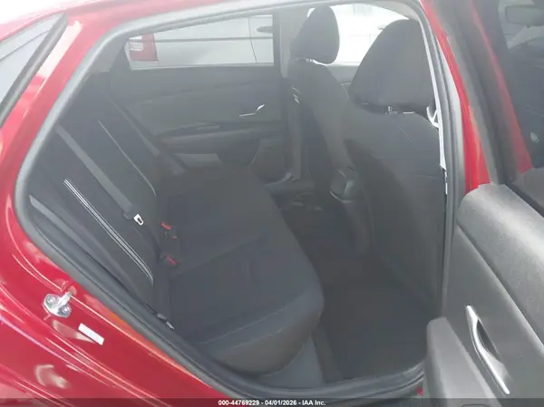 KMHLM4AG3PU484636 2023 HYUNDAI ELANTRA - Image 8