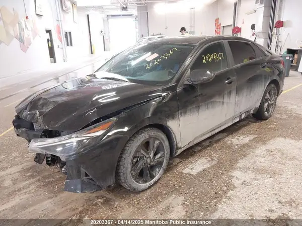 KMHLM4AG3PU500561 2023 HYUNDAI ELANTRA - Image 2