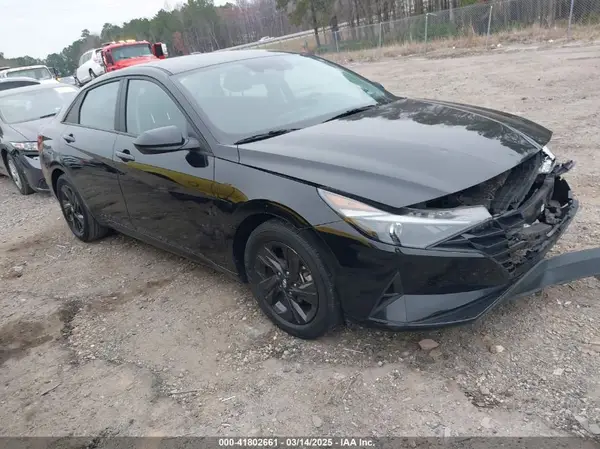 KMHLM4AG3PU502245 2023 HYUNDAI ELANTRA - Image 1