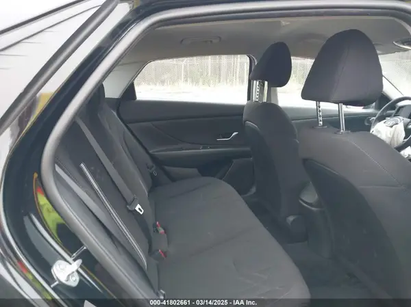 KMHLM4AG3PU502245 2023 HYUNDAI ELANTRA - Image 8