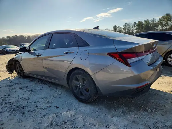 KMHLM4AG3PU504559 2023 HYUNDAI ELANTRA - Image 2