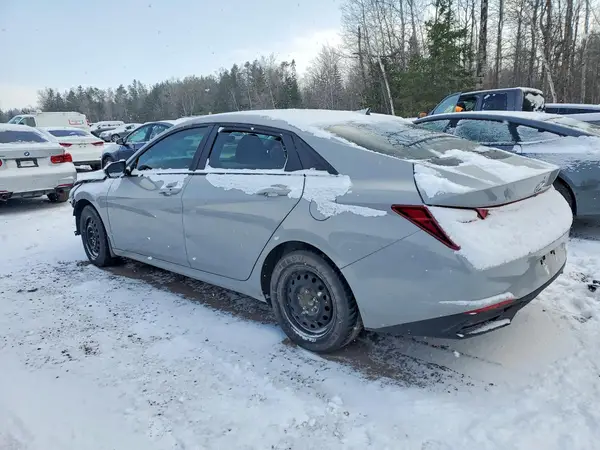 KMHLM4AG3PU510653 2023 HYUNDAI ELANTRA - Image 2