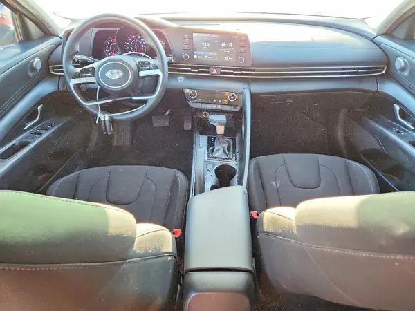 KMHLM4AG3PU514427 2023 HYUNDAI ELANTRA - Image 8