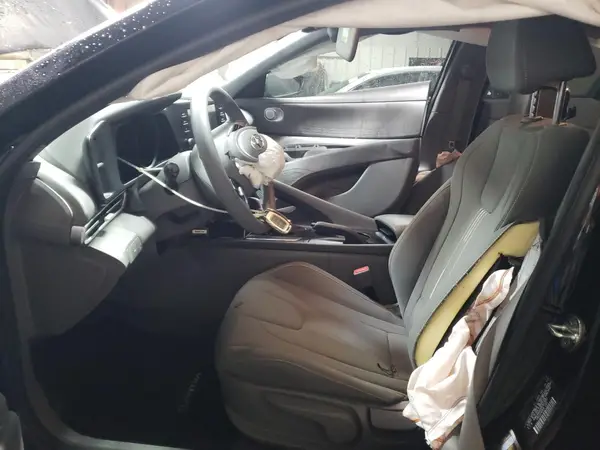 KMHLM4AG3PU527081 2023 HYUNDAI ELANTRA - Image 6