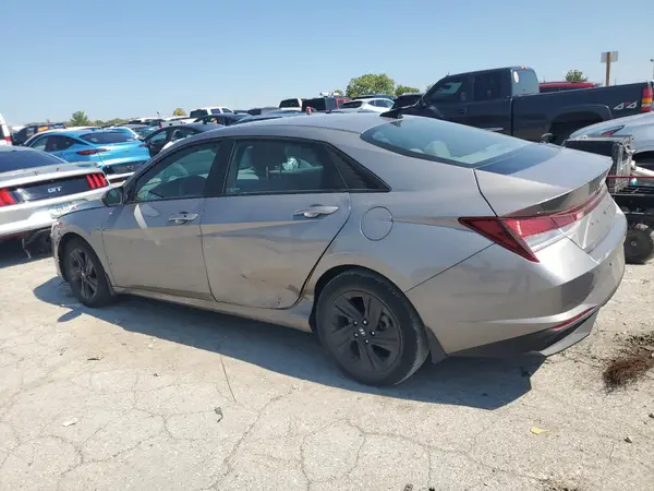 KMHLM4AG3PU527209 2023 HYUNDAI ELANTRA - Image 2