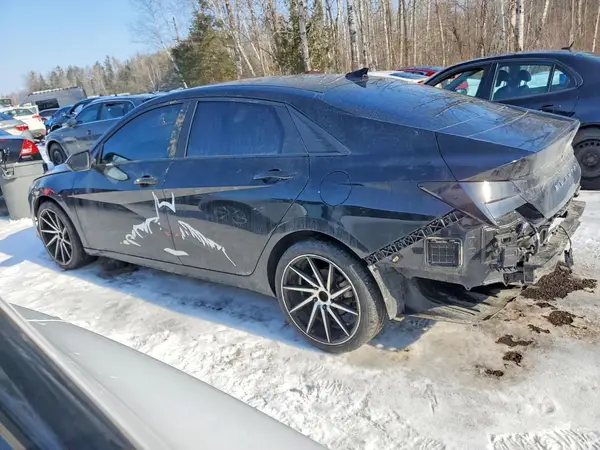 KMHLM4AG3PU535942 2023 HYUNDAI ELANTRA - Image 2