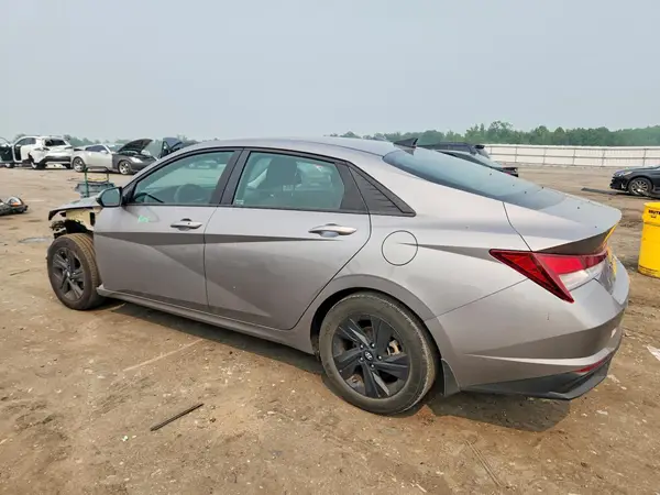 KMHLM4AG3PU542826 2023 HYUNDAI ELANTRA - Image 2