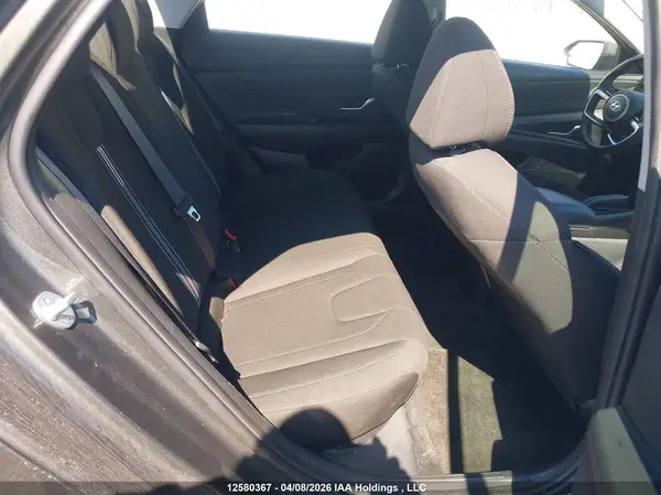 KMHLM4AG3PU547833 2023 HYUNDAI ELANTRA - Image 8