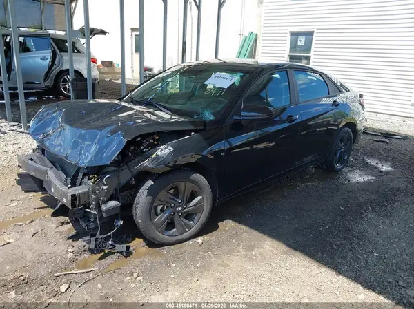 KMHLM4AG3PU552661 2023 HYUNDAI ELANTRA - Image 2