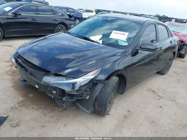 KMHLM4AG3PU562932 2023 HYUNDAI ELANTRA - Image 2
