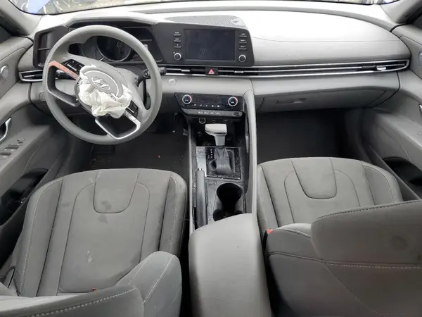 KMHLM4AG3PU563191 2023 HYUNDAI ELANTRA - Image 8