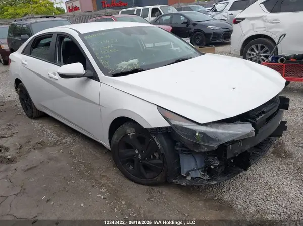 KMHLM4AG3PU563952 2023 HYUNDAI ELANTRA - Image 1