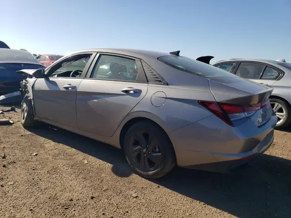 KMHLM4AG3PU564521 2023 HYUNDAI ELANTRA - Image 2