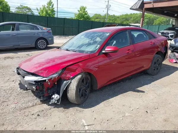 KMHLM4AG3PU564695 2023 HYUNDAI ELANTRA - Image 2