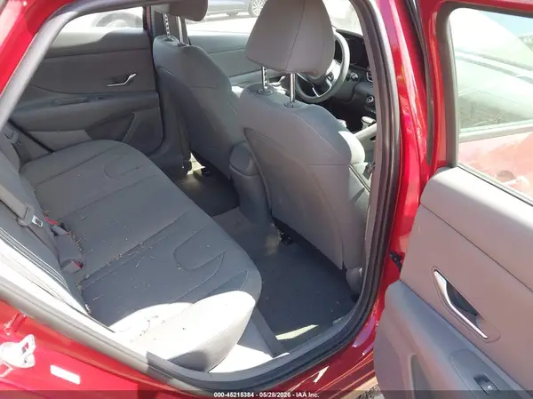 KMHLM4AG3PU564695 2023 HYUNDAI ELANTRA - Image 8