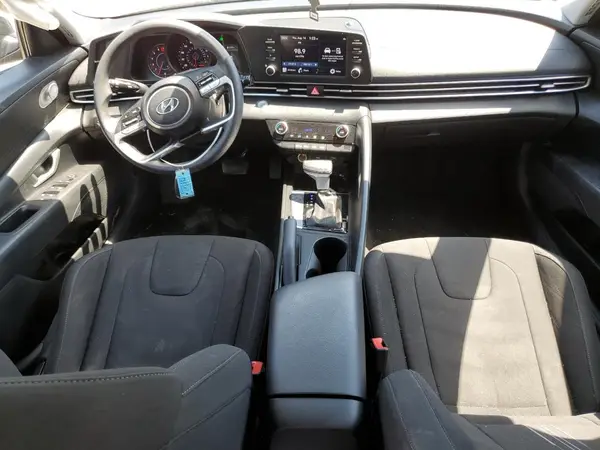 KMHLM4AG3PU580749 2023 HYUNDAI ELANTRA - Image 8
