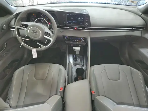 KMHLM4AG3PU582369 2023 HYUNDAI ELANTRA - Image 8