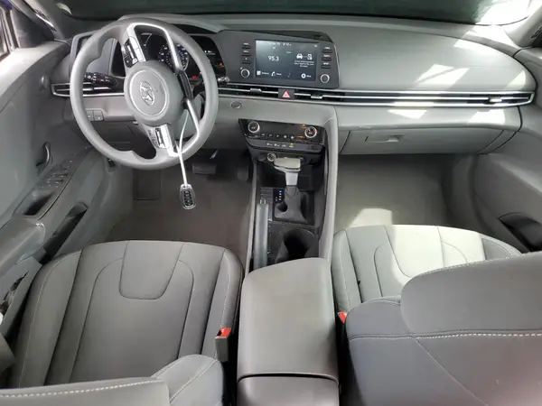 KMHLM4AG3PU584171 2023 HYUNDAI ELANTRA - Image 8