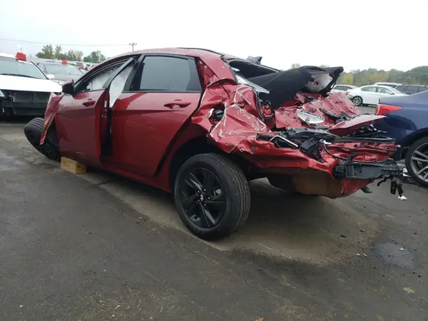 KMHLM4AG3PU584624 2023 HYUNDAI ELANTRA - Image 2