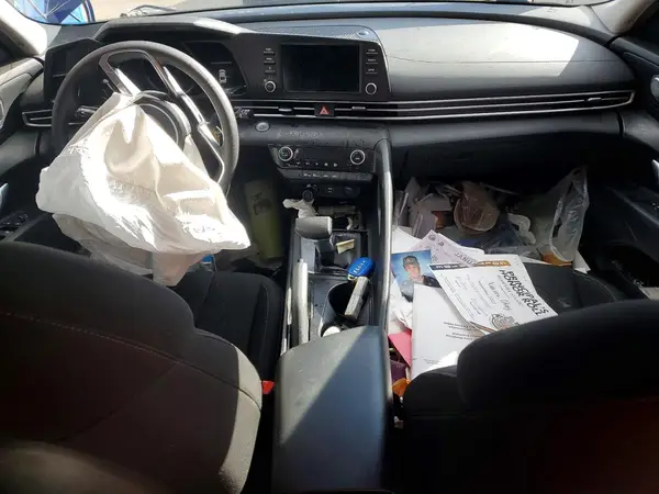 KMHLM4AG3PU585451 2023 HYUNDAI ELANTRA - Image 8