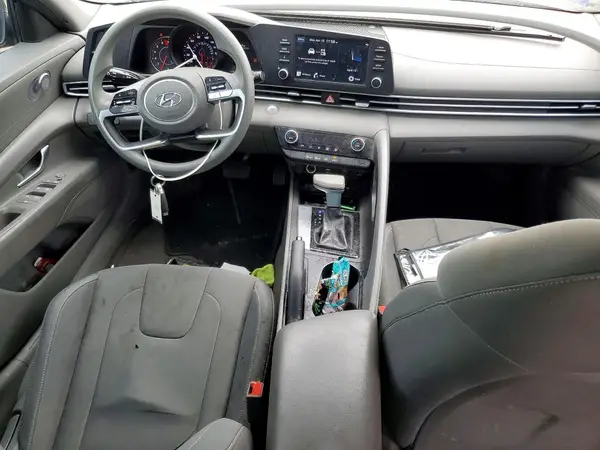 KMHLM4AG3PU586910 2023 HYUNDAI ELANTRA - Image 8