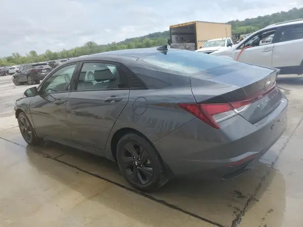 KMHLM4AG3PU588625 2023 HYUNDAI ELANTRA - Image 2