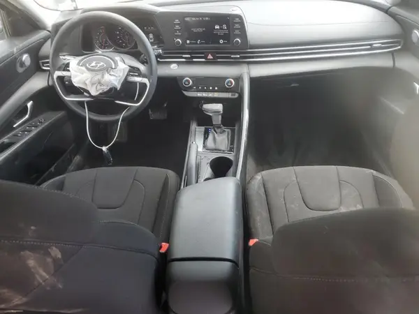 KMHLM4AG3PU588625 2023 HYUNDAI ELANTRA - Image 8