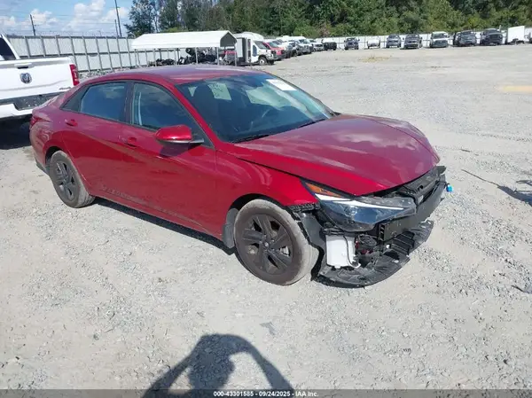 KMHLM4AG3PU591895 2023 HYUNDAI ELANTRA - Image 1