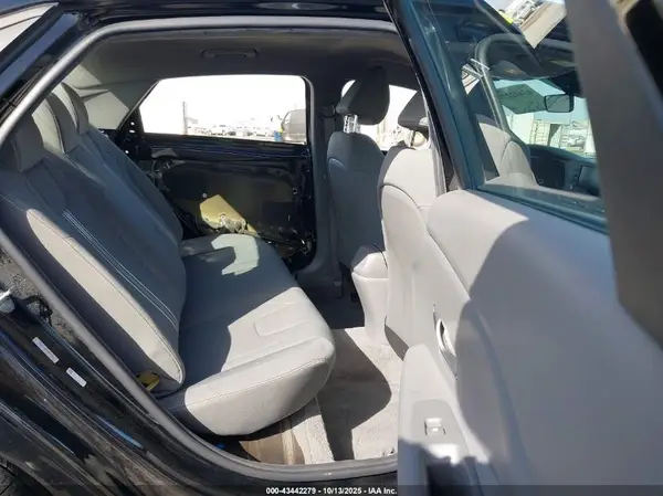 KMHLM4AG3PU592691 2023 HYUNDAI ELANTRA - Image 8
