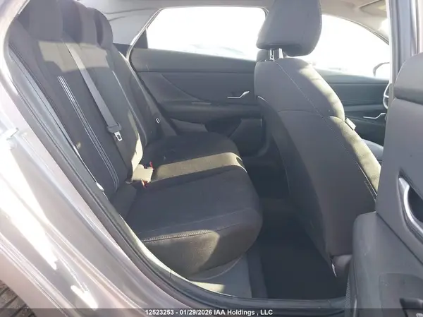 KMHLM4AG3PU605956 2023 HYUNDAI ELANTRA - Image 8