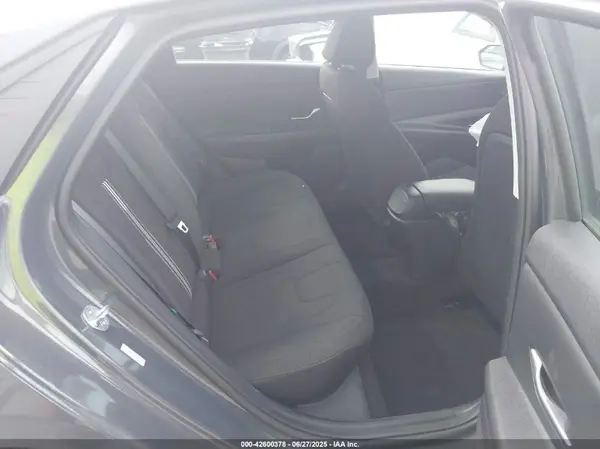 KMHLM4AG3PU619579 2023 HYUNDAI ELANTRA - Image 8