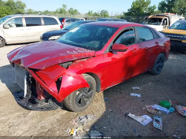 KMHLM4AG3PU620411 2023 HYUNDAI ELANTRA - Image 2