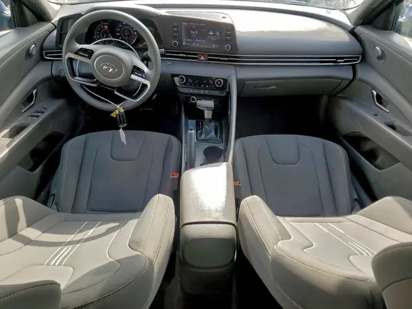 KMHLM4AG4MU071006 2021 HYUNDAI ELANTRA - Image 8